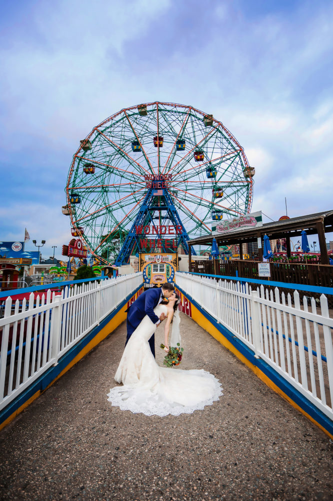 Coney Island Kiss